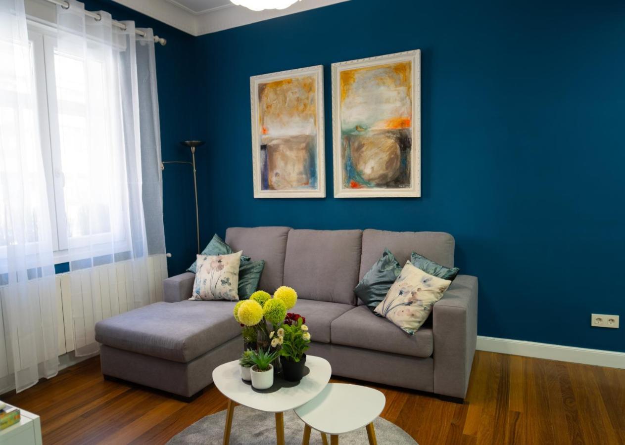 Ok Bilbao Appartement Buitenkant foto