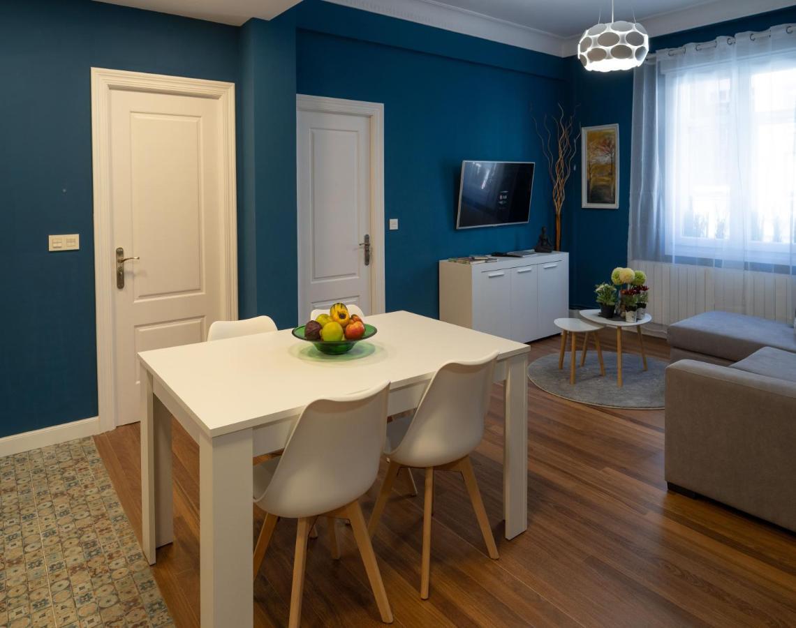 Ok Bilbao Appartement Buitenkant foto